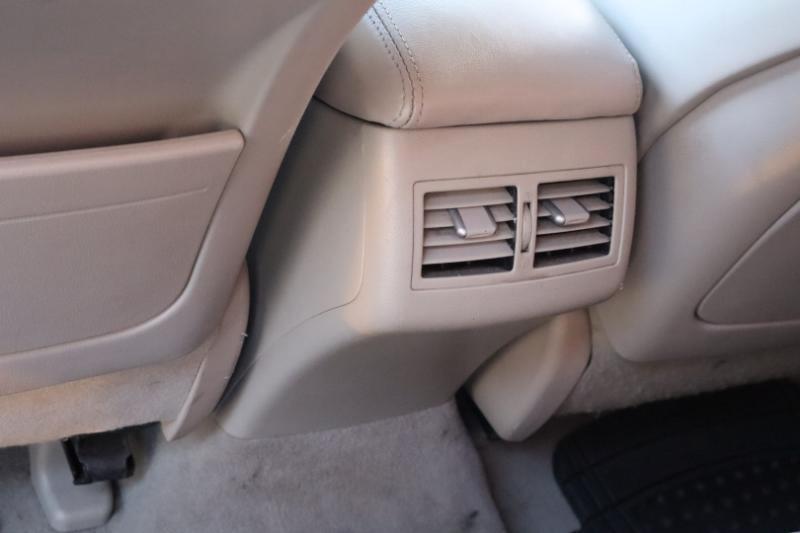Toyota Camry Hybrid Sedan 2009
