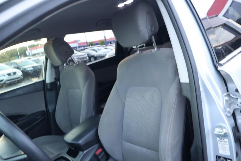 Hyundai Santa Fe SE FWD 2017