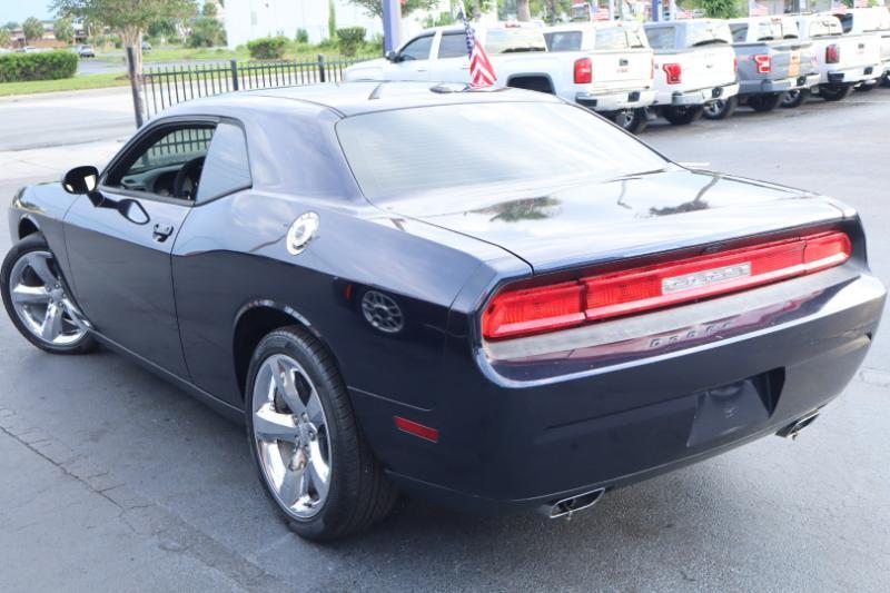 Dodge Challenger SXT 2012