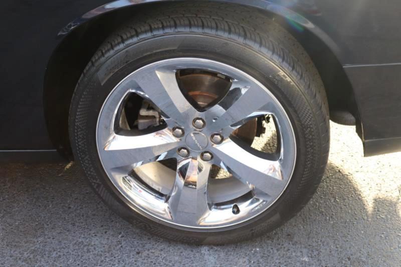 Dodge Challenger SXT 2012