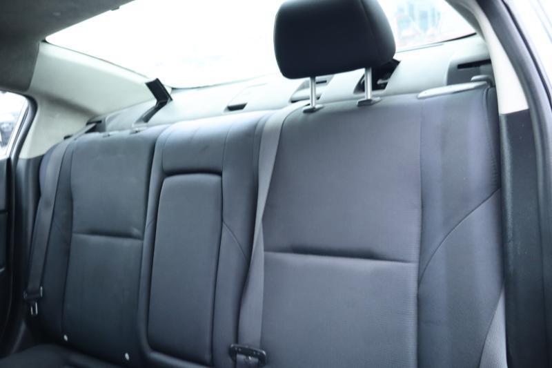 Mazda MAZDA3 s Sport 4-Door 2011