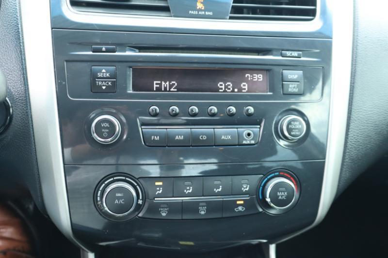 Nissan Altima 2.5 SV 2015