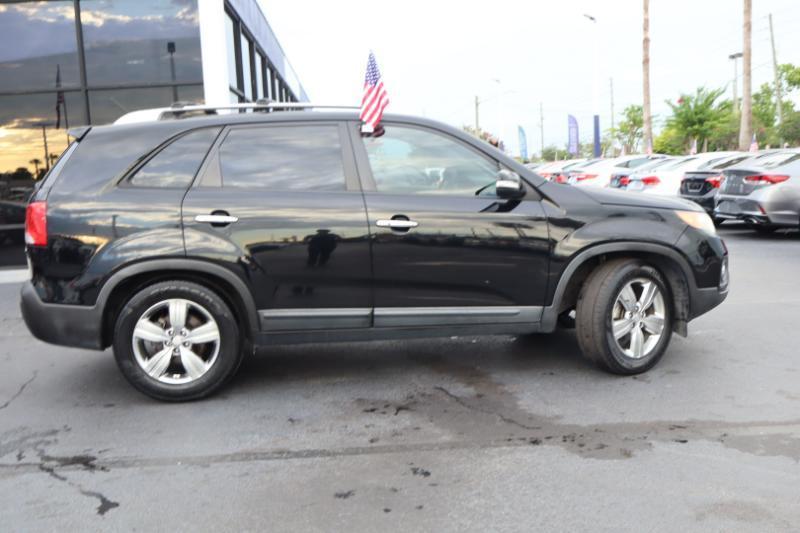 Kia Sorento EX 2WD 2012