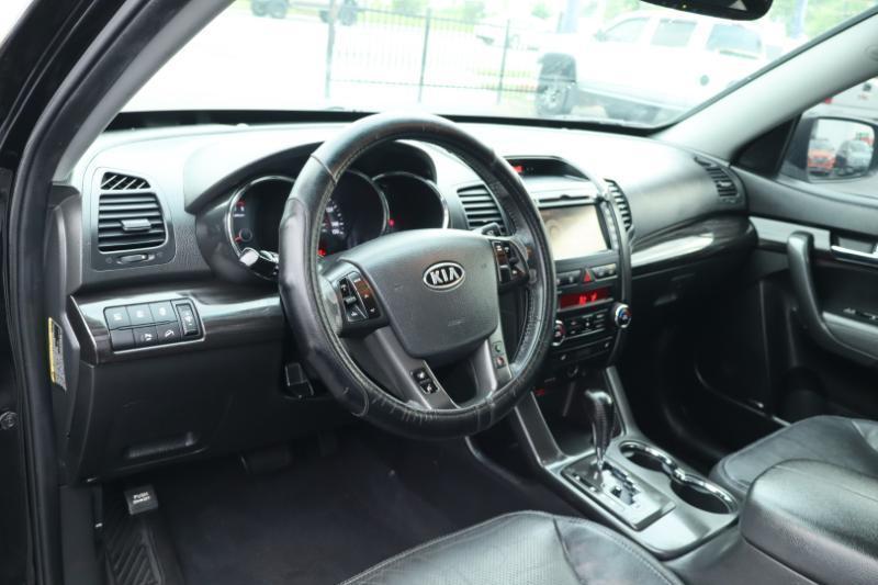 Kia Sorento EX 2WD 2012