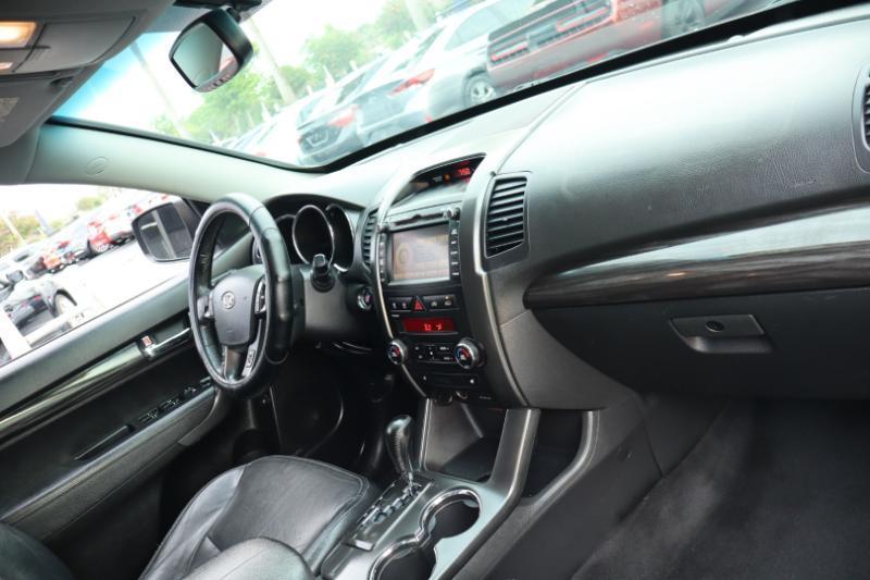 Kia Sorento EX 2WD 2012