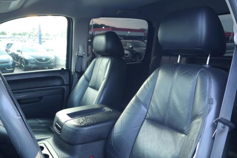 Chevrolet Silverado 1500 LT Crew Cab 4WD 2011
