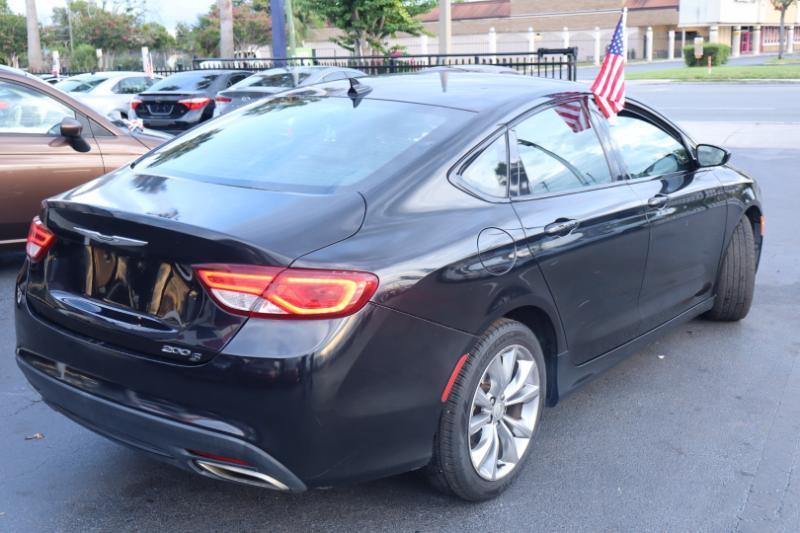 Chrysler 200 S 2015