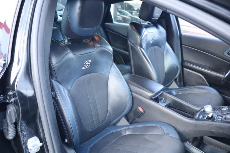 Chrysler 200 S 2015