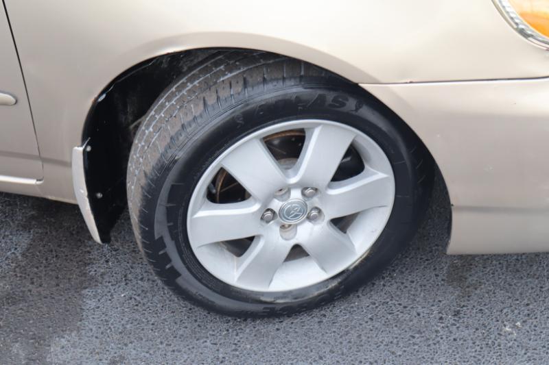 Toyota Corolla CE 2006