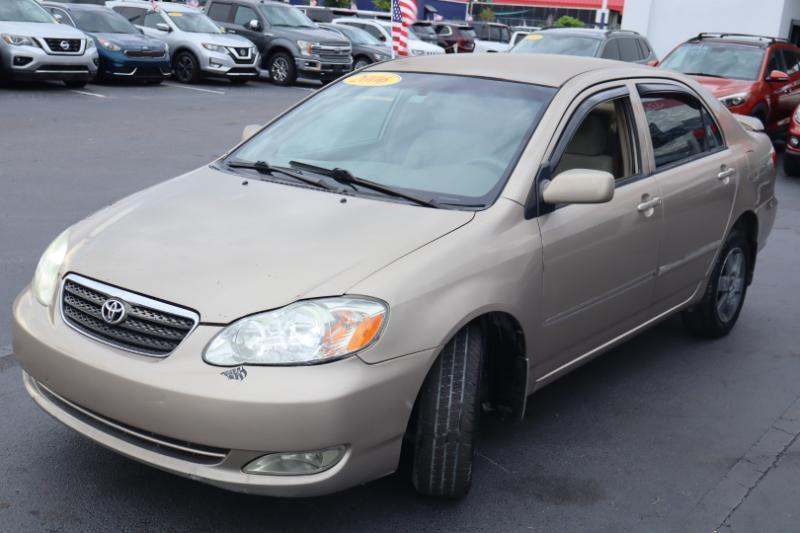 Toyota Corolla CE 2006