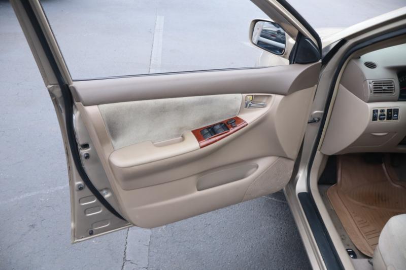 Toyota Corolla CE 2006