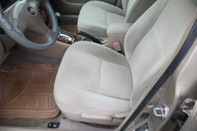 Toyota Corolla CE 2006