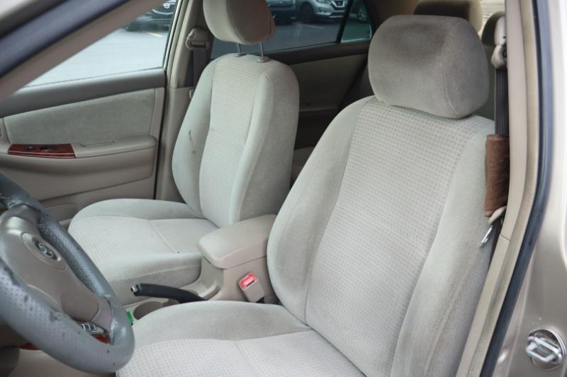Toyota Corolla CE 2006