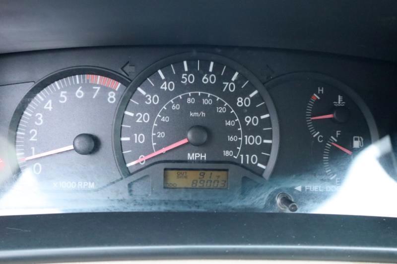 Toyota Corolla CE 2006
