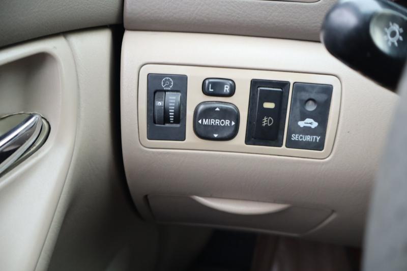 Toyota Corolla CE 2006