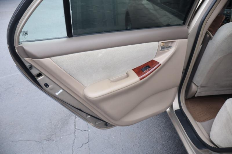 Toyota Corolla CE 2006