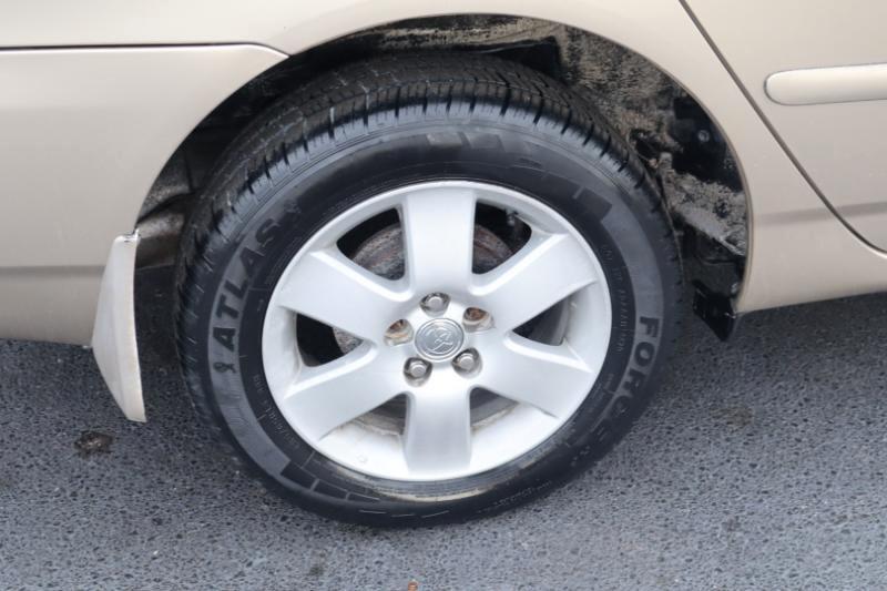 Toyota Corolla CE 2006