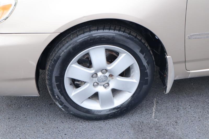 Toyota Corolla CE 2006