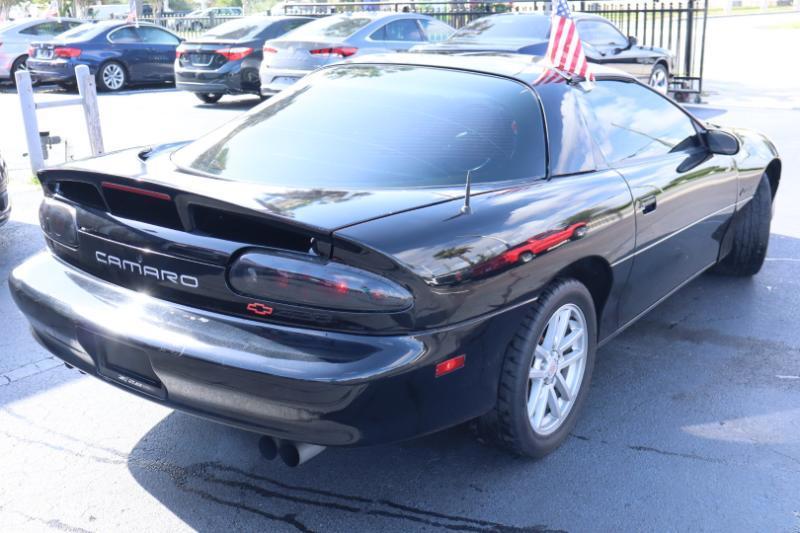 Chevrolet Camaro Z28 Coupe 2001