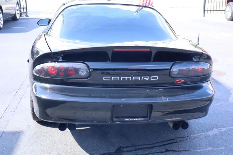 Chevrolet Camaro Z28 Coupe 2001