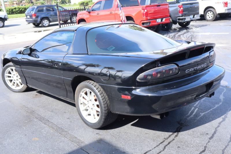 Chevrolet Camaro Z28 Coupe 2001