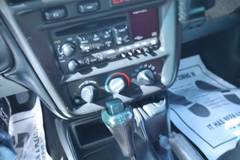 Chevrolet Camaro Z28 Coupe 2001
