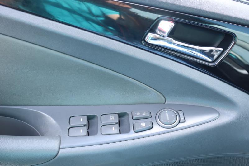Hyundai Sonata Limited Auto 2013