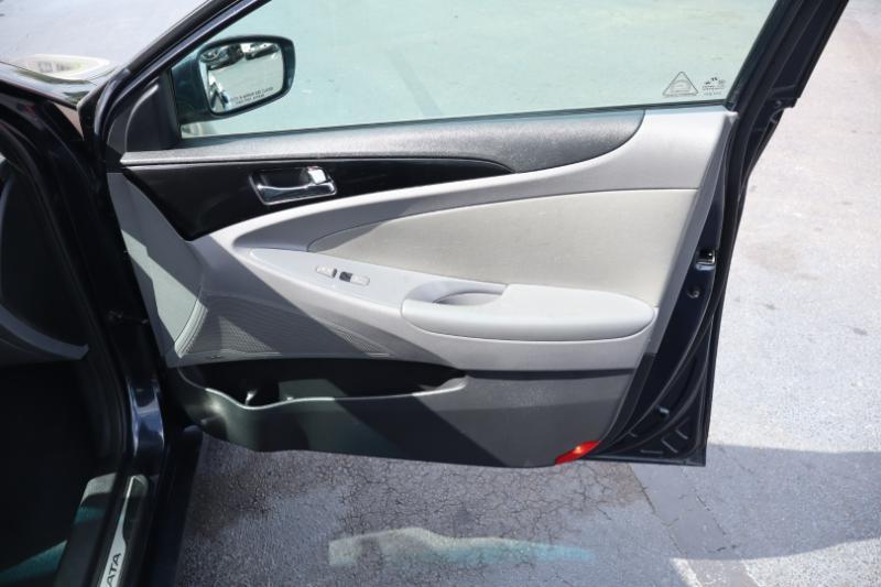 Hyundai Sonata Limited Auto 2013
