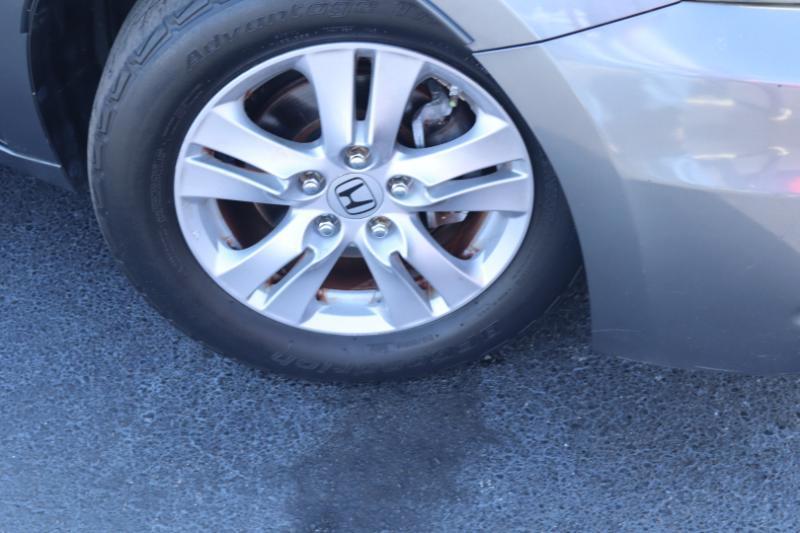 Honda Accord LX-P Sedan AT 2011