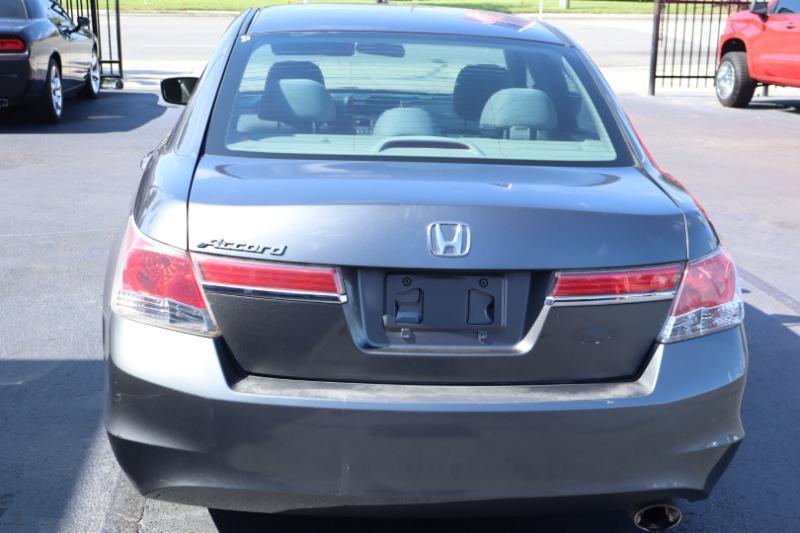 Honda Accord LX-P Sedan AT 2011