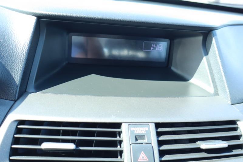 Honda Accord LX-P Sedan AT 2011