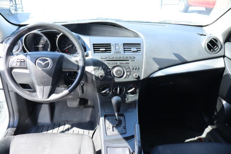 Mazda MAZDA3 i Sport 4-Door 2012