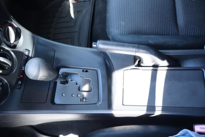 Mazda MAZDA3 i Sport 4-Door 2012