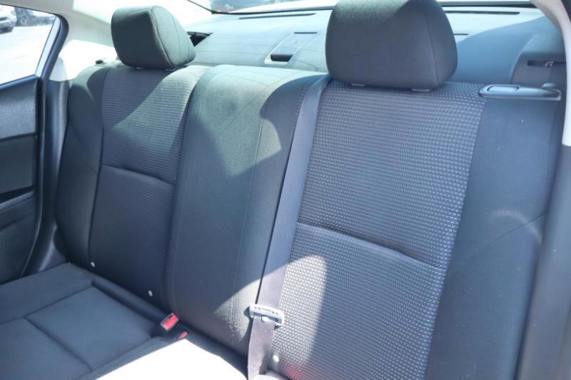 Mazda MAZDA3 i Sport 4-Door 2012