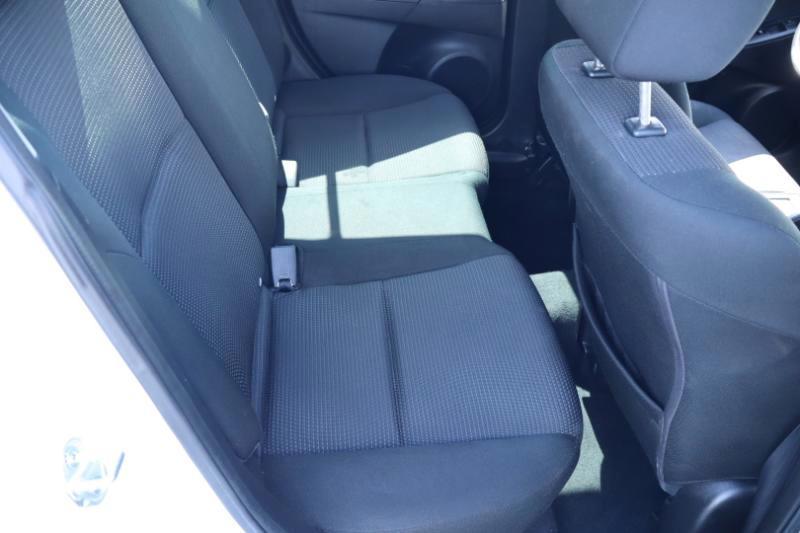 Mazda MAZDA3 i Sport 4-Door 2012