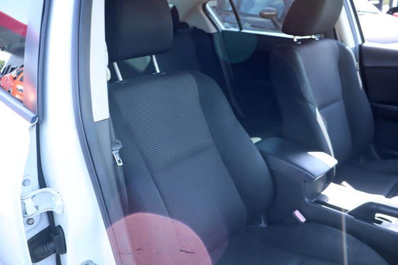Mazda MAZDA3 i Sport 4-Door 2012