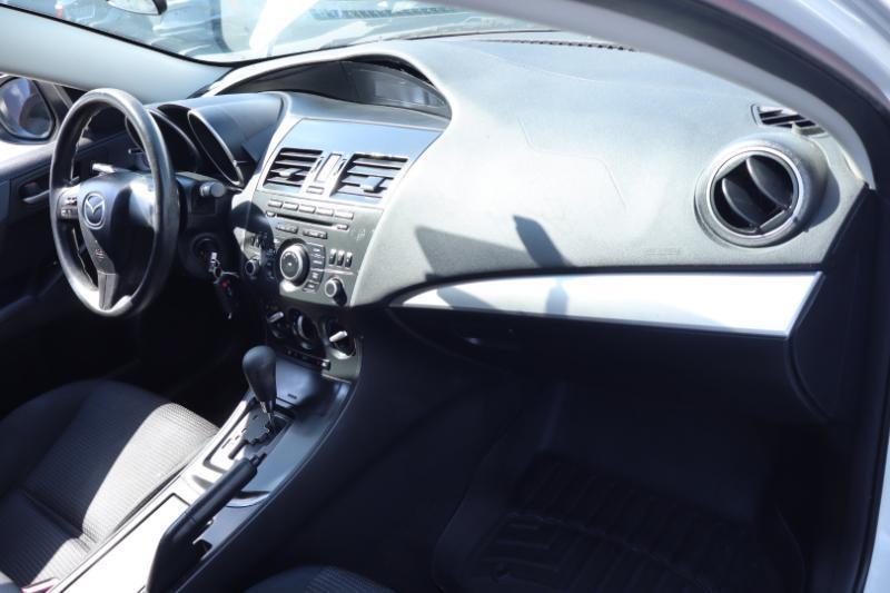 Mazda MAZDA3 i Sport 4-Door 2012