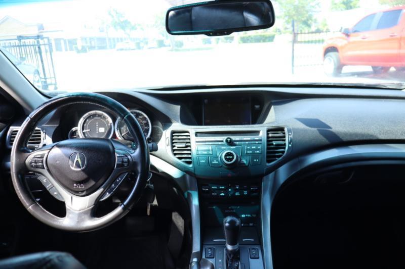 Acura TSX 5-Speed AT with Tech Package 2011