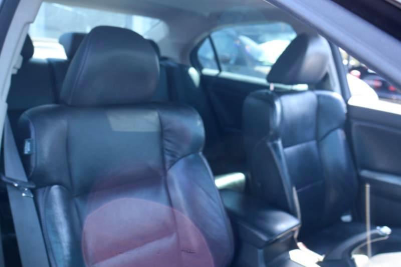Acura TSX 5-Speed AT with Tech Package 2011