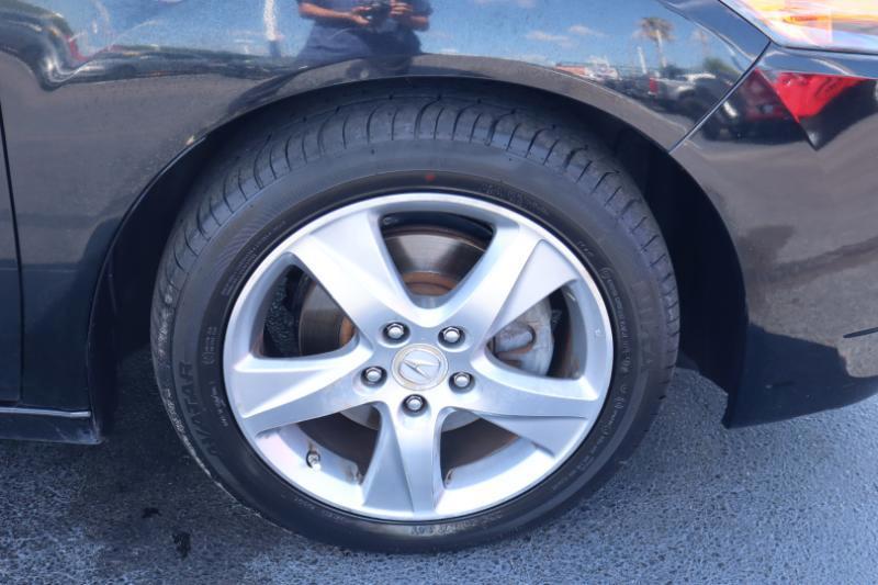 Acura TSX 5-Speed AT with Tech Package 2011