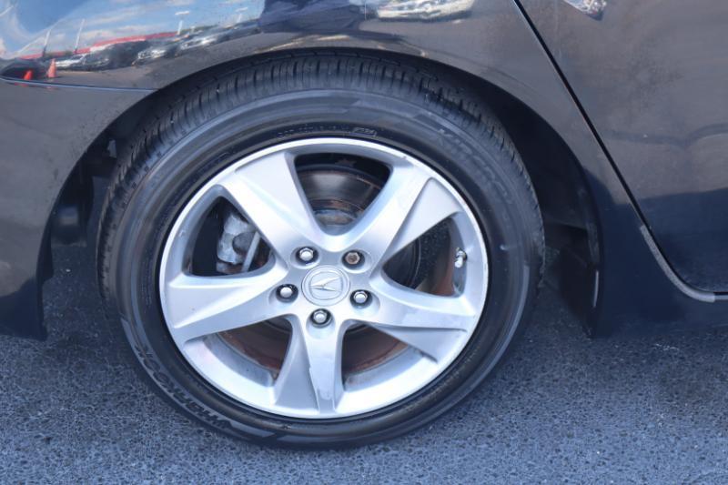 Acura TSX 5-Speed AT with Tech Package 2011
