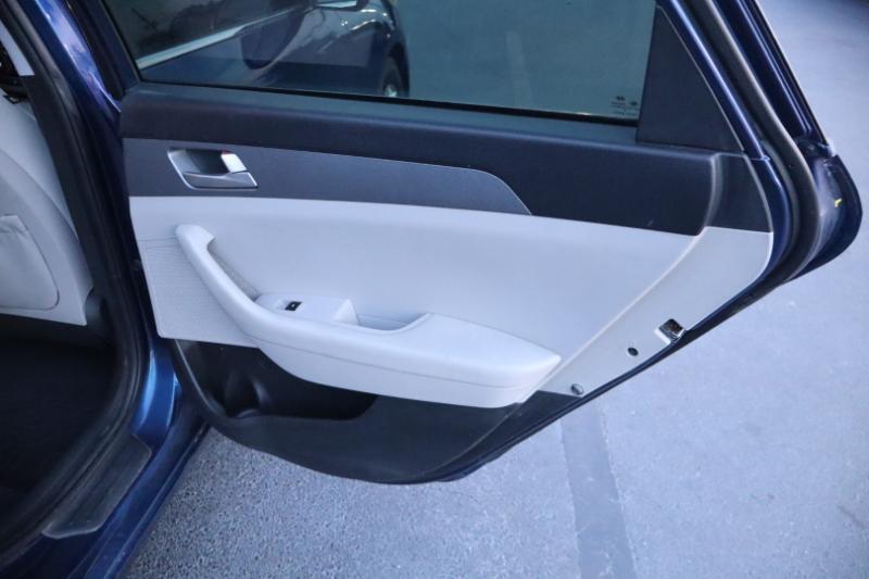 Hyundai Sonata SE 2017