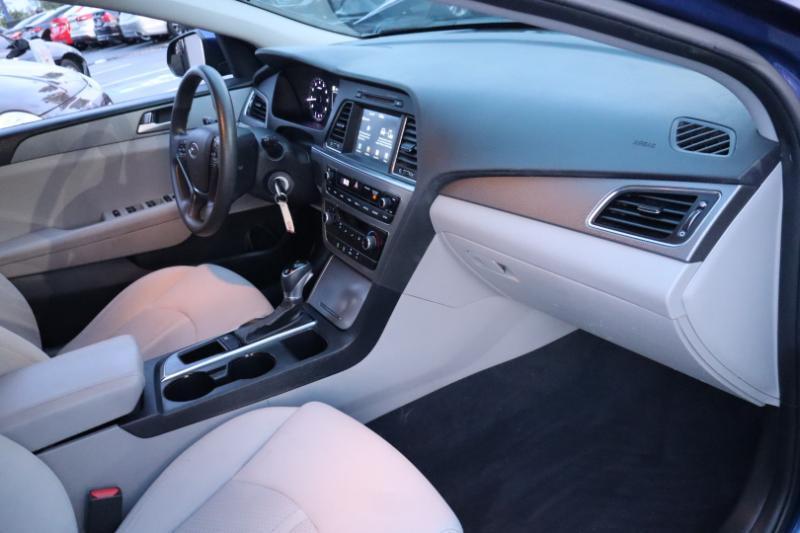 Hyundai Sonata SE 2017