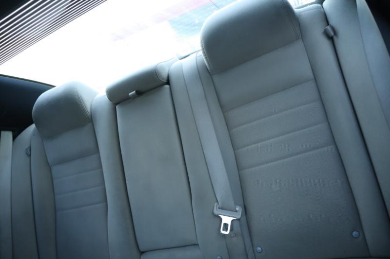 Dodge Charger SE 2011