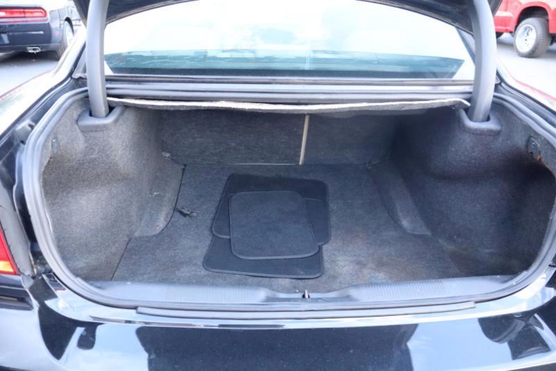 Dodge Charger SE 2011