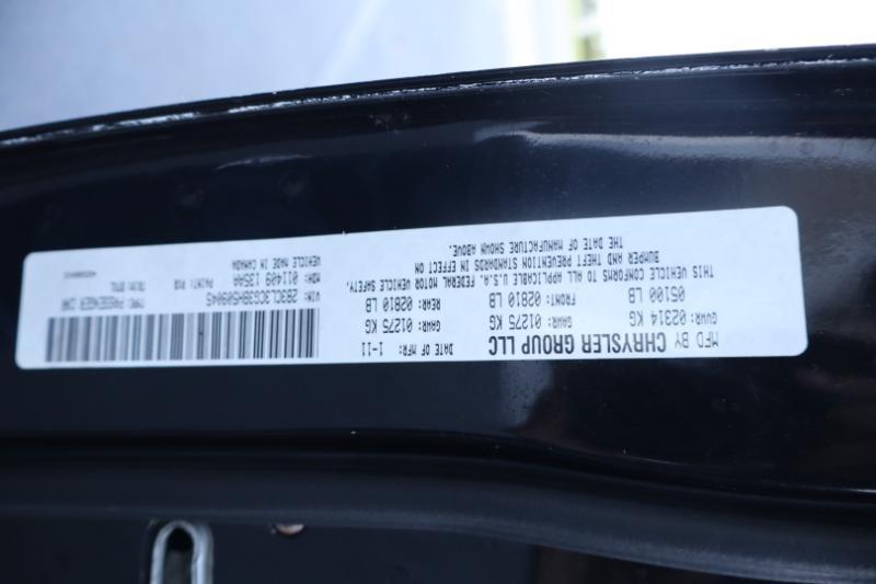 Dodge Charger SE 2011