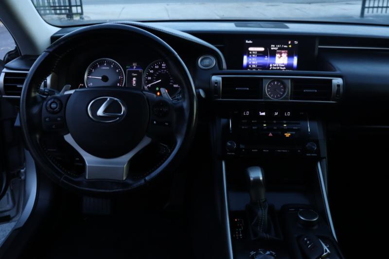 Lexus IS 250 RWD 2014