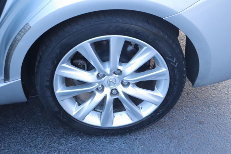 Lexus IS 250 RWD 2014