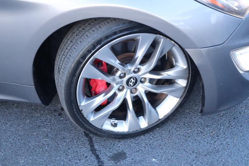 Hyundai Genesis Coupe 3.8 R-Spec 6MT 2013