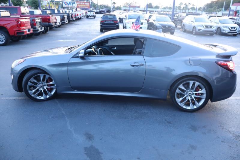 Hyundai Genesis Coupe 3.8 R-Spec 6MT 2013